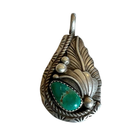 Vintage Navajo Sterling Silver & Turquoise Pendant Handcrafted Native American - Picture 1 of 6